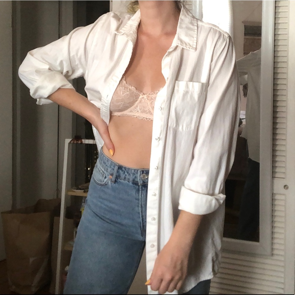 SOLD! 💵 NWOT Aerie Oversized Button Down Shirt